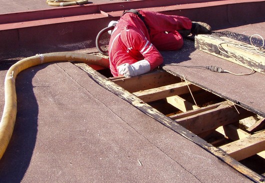 Zafoukání pultové střechy